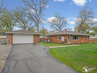 3481 Watkins Lake Road, Waterford Twp, MI 48328