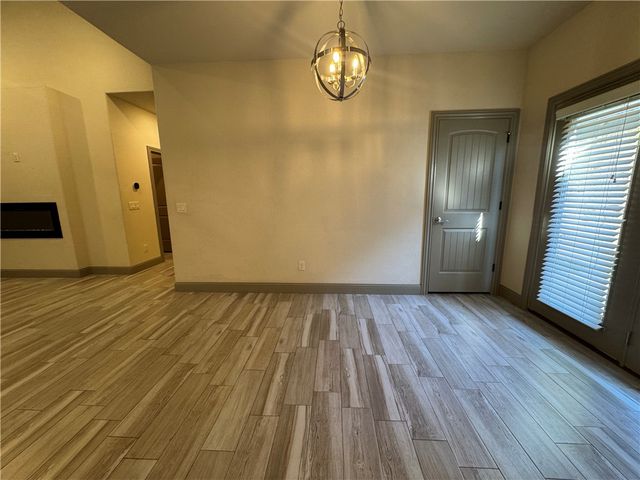 1802 SW Riverstone Road, Bentonville, AR 72713