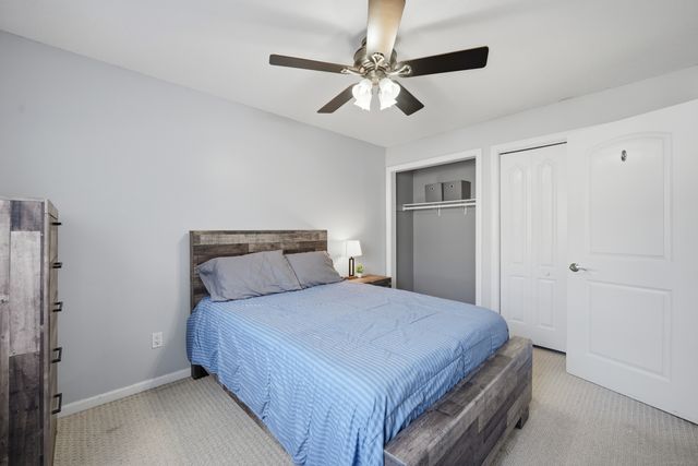 84 Staffordshire Commons Drive 84, Wallingford, CT 06492