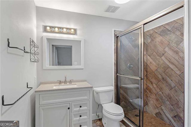 12 Surry County Place NW, Atlanta, GA 30318