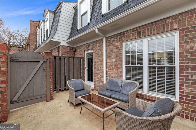 12 Surry County Place NW, Atlanta, GA 30318