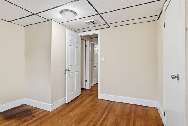 57-59 Pomona St, Springfield, MA 01108
