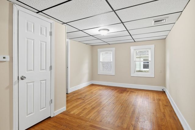 57-59 Pomona St, Springfield, MA 01108