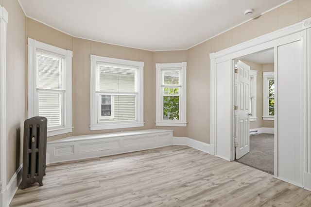 57-59 Pomona St, Springfield, MA 01108