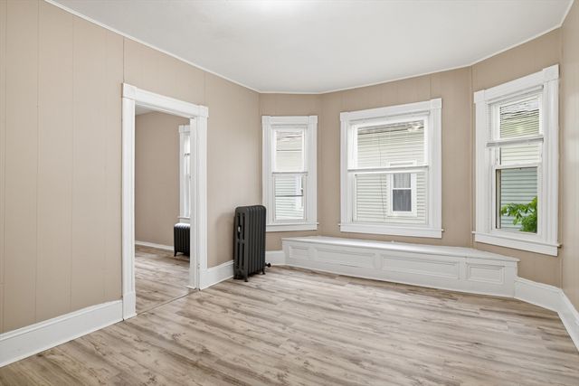 57-59 Pomona St, Springfield, MA 01108