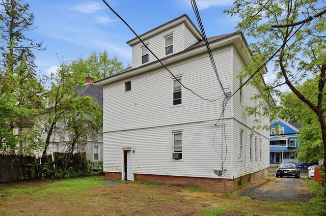 57-59 Pomona St, Springfield, MA 01108