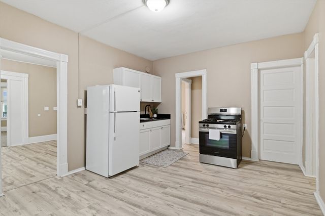 57-59 Pomona St, Springfield, MA 01108