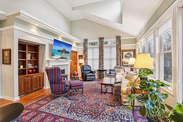 1 Settler Hill Circle, Madison, WI 53717