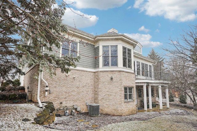 1 Settler Hill Circle, Madison, WI 53717
