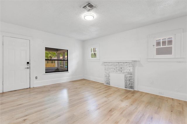 1029 COLYER STREET, Orlando, FL 32805