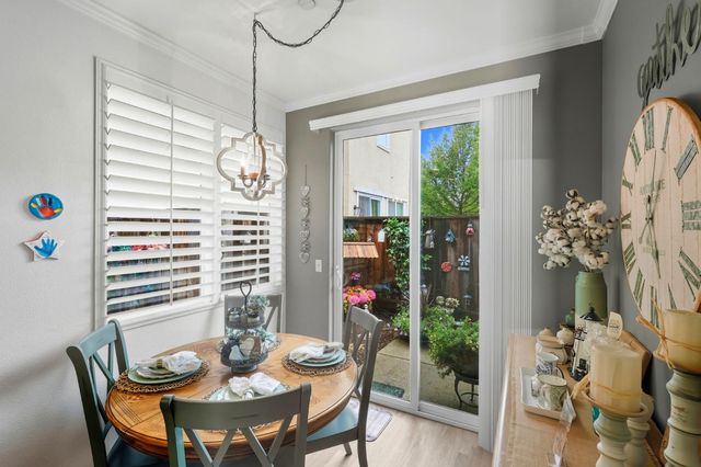 8890 Wheelton Rd, Elk Grove, CA 95624