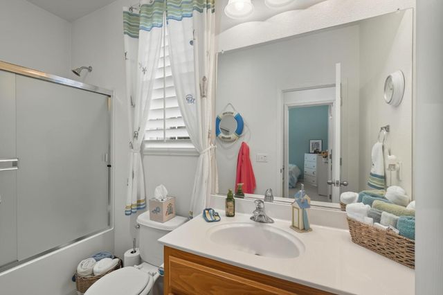 8890 Wheelton Rd, Elk Grove, CA 95624