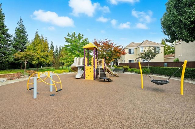 8890 Wheelton Rd, Elk Grove, CA 95624