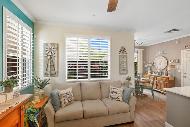 8890 Wheelton Rd, Elk Grove, CA 95624