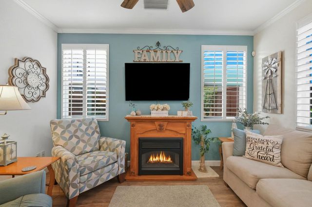 8890 Wheelton Rd, Elk Grove, CA 95624