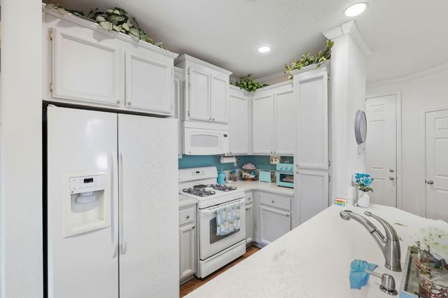 8890 Wheelton Rd, Elk Grove, CA 95624