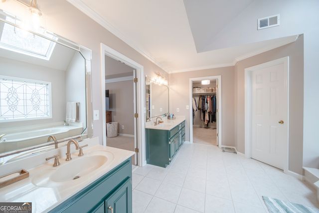 2175 River Cliff Drive, Roswell, GA 30076