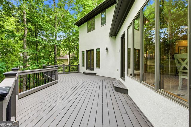 2175 River Cliff Drive, Roswell, GA 30076