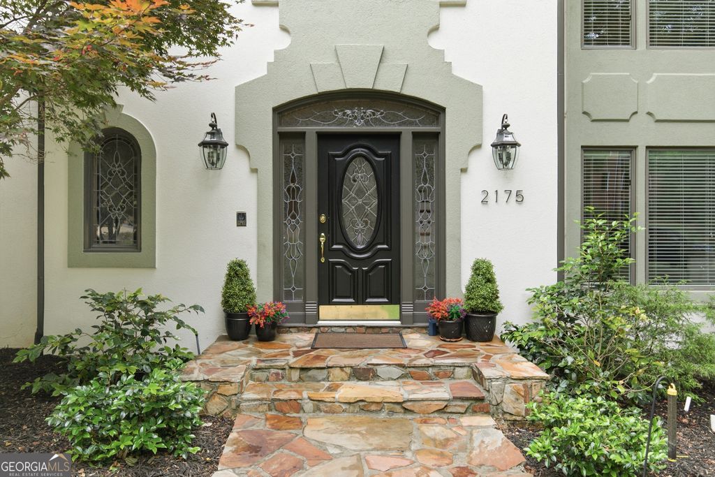 2175 River Cliff Drive, Roswell, GA 30076