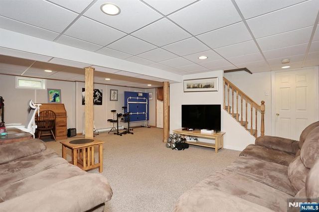191 4th Avenue, Westwood, NJ 07675
