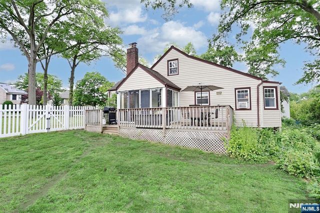 191 4th Avenue, Westwood, NJ 07675