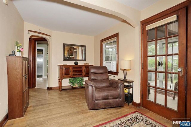 191 4th Avenue, Westwood, NJ 07675
