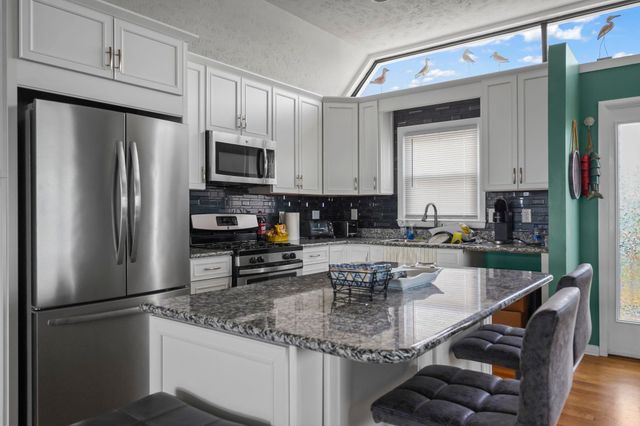 310 37th Ave. N, North Myrtle Beach, SC 29582