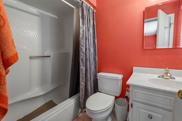 310 37th Ave. N, North Myrtle Beach, SC 29582