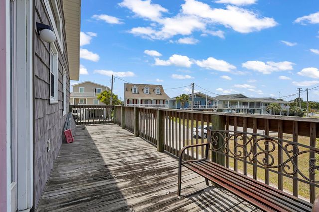 310 37th Ave. N, North Myrtle Beach, SC 29582