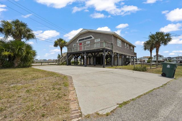 310 37th Ave. N, North Myrtle Beach, SC 29582