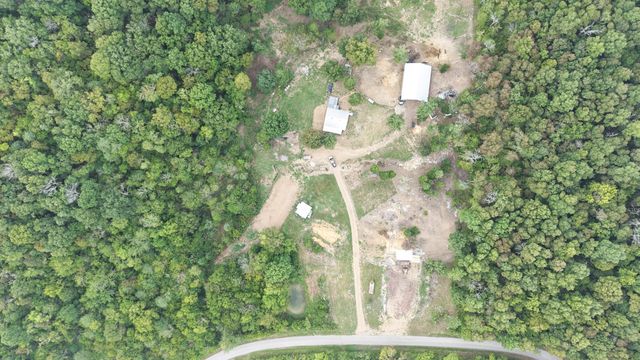 1100 Snake Hollow Rd, Hartsville, TN 37074