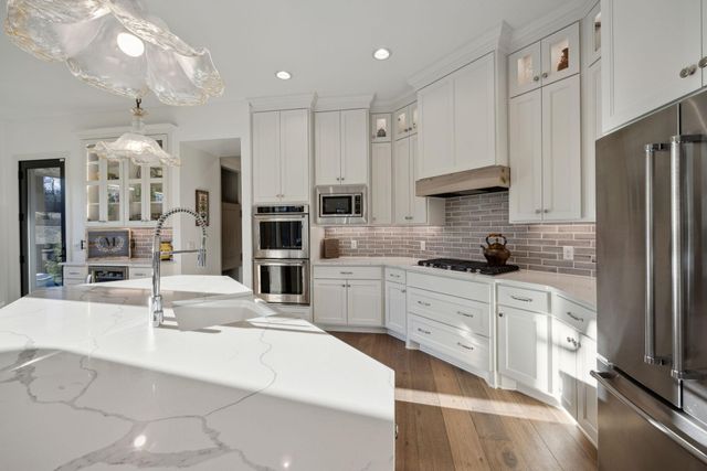 5960 Prestwick Court, Excelsior, MN 55331