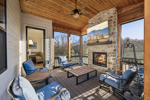 5960 Prestwick Court, Excelsior, MN 55331