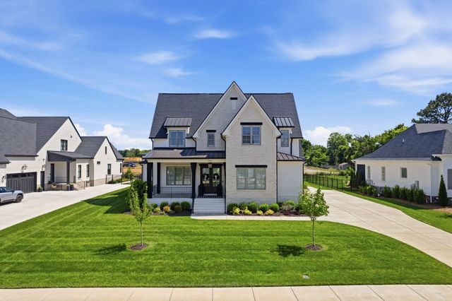 1733 Rigsby Ave, Murfreesboro, TN 37129