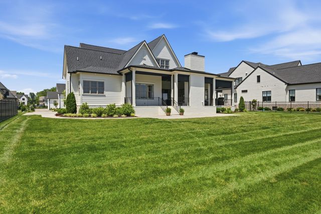 1733 Rigsby Ave, Murfreesboro, TN 37129