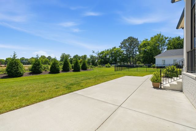 1733 Rigsby Ave, Murfreesboro, TN 37129