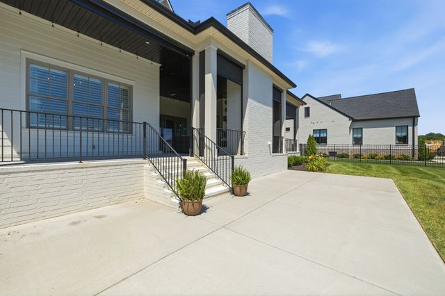 1733 Rigsby Ave, Murfreesboro, TN 37129