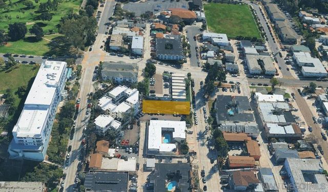 4221 51st St, San Diego, CA 92115