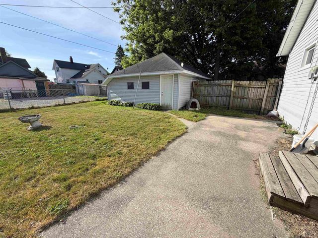 903 Marsac Street, Bay City, MI 48708