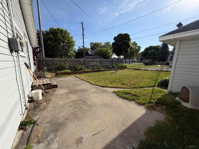 903 Marsac Street, Bay City, MI 48708