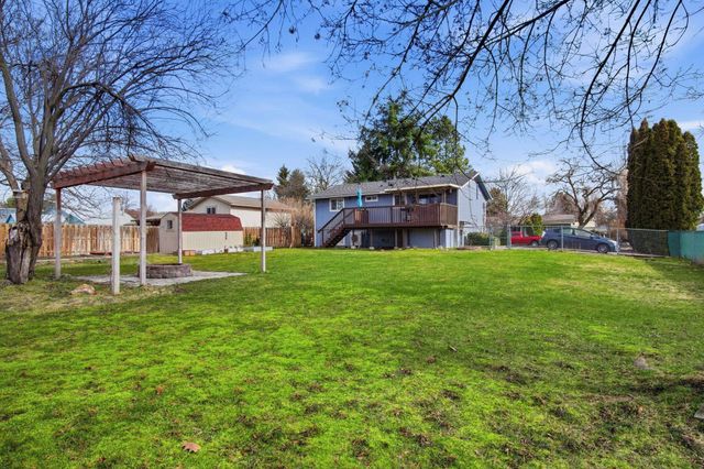 5007 N Darin Rd, Otis Orchards, WA 99027