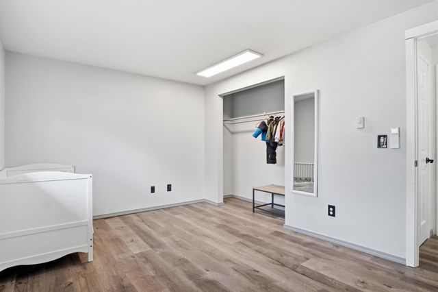 5007 N Darin Rd, Otis Orchards, WA 99027