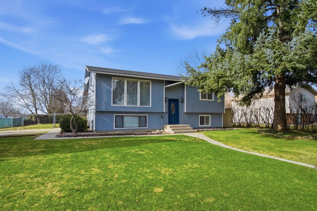 5007 N Darin Rd, Otis Orchards, WA 99027