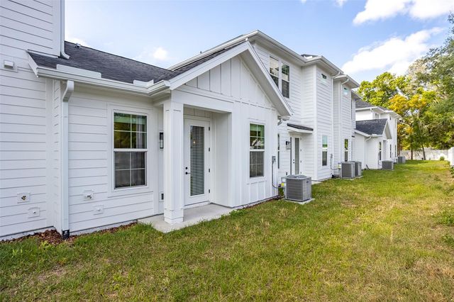 3814 FERN HOLLOW PLACE, Tampa, FL 33614