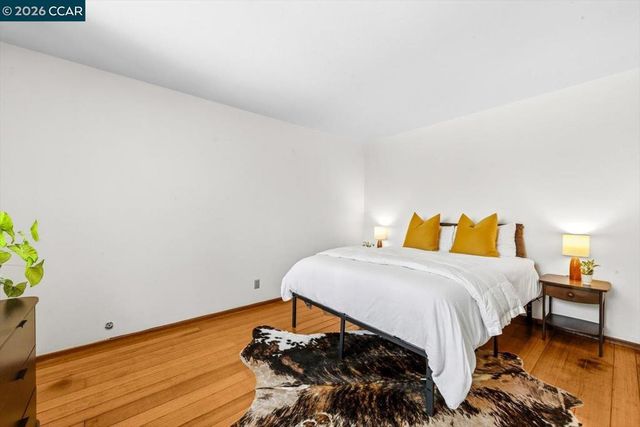 1642 Carriage Dr, Walnut Creek, CA 94598
