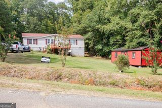 117 Island Drive NE, Milledgeville, GA 31061