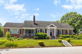 201 W Arlington Avenue, Greer, SC 29650