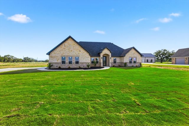 740 County Road 3424, Bridgeport, TX 76426
