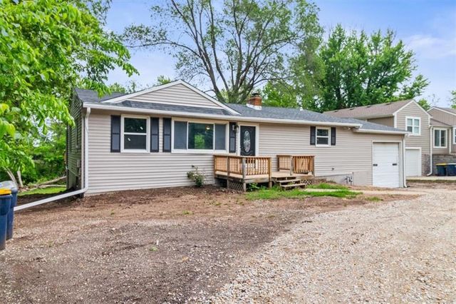 7104 E 67th Street, Kansas City, MO 64133