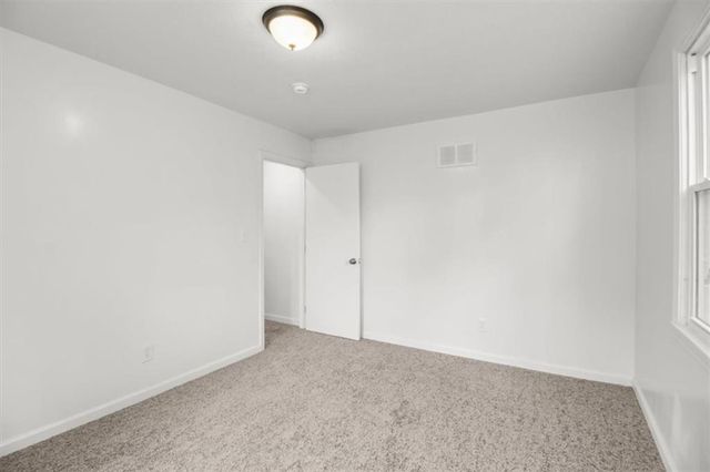 7104 E 67th Street, Kansas City, MO 64133